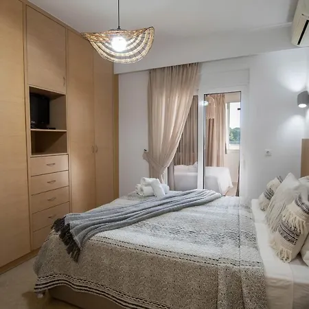 Апартаменты Helen Luxury House With Sea View