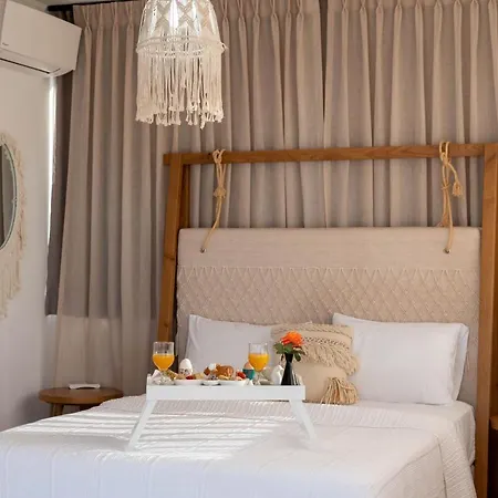 Апартаменты Helen Luxury House With Sea View