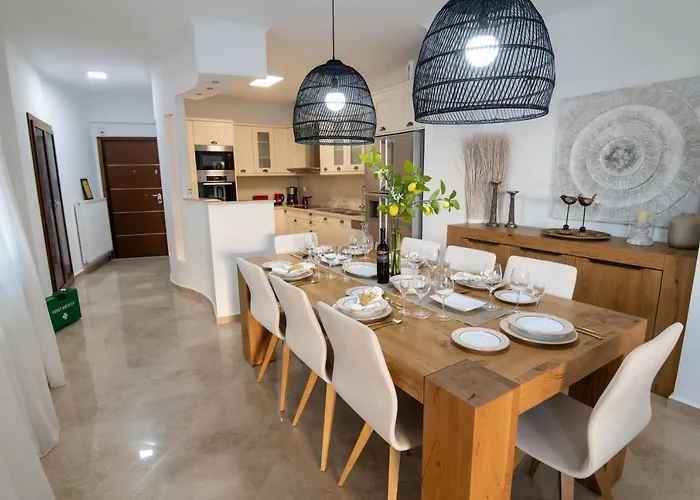 Helen Luxury House With Sea View Rethymno (Crete)